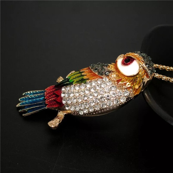 Crystal Studded Owl pendant necklace - Picture 2 of 2